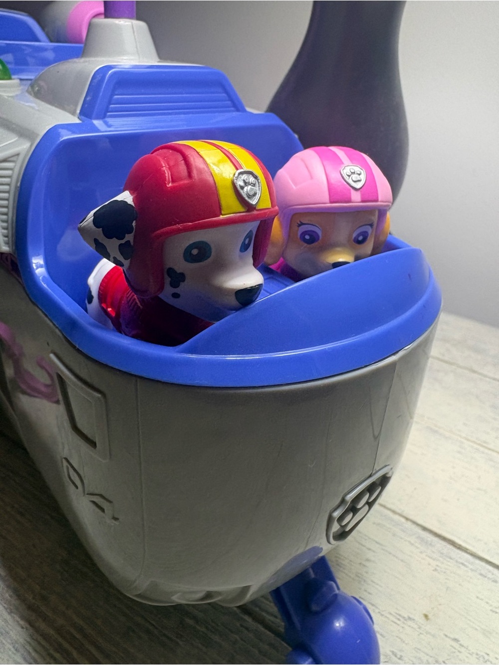 Paw Patrol Skye’s Ultimate Rescue Helicopter. Excellent Condition. RARE! Video - Picture 7 of 7